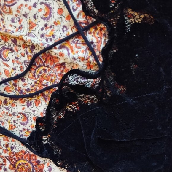 Lot of 5 Free People Lace Bralettes Size XS - Picture 6 of 10